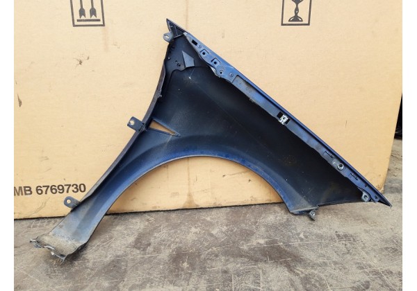 Крило ліве переднє Renault Megane II, 8200011076, 7701477186, 7701473702